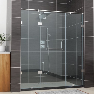 الصورة: Wall to wall shower enclosure
