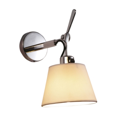 الصورة: Fabric Shade Wall Lamp